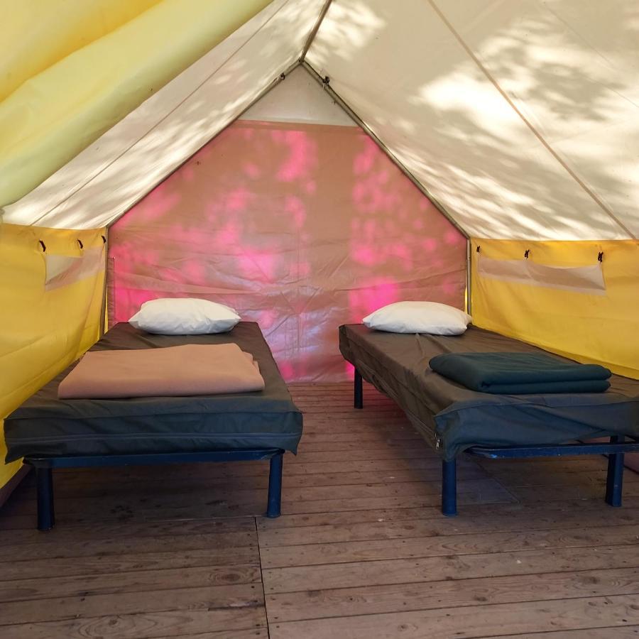 Camping Onlycamp Le Port Saint-Benoît-sur-Loire Екстериор снимка
